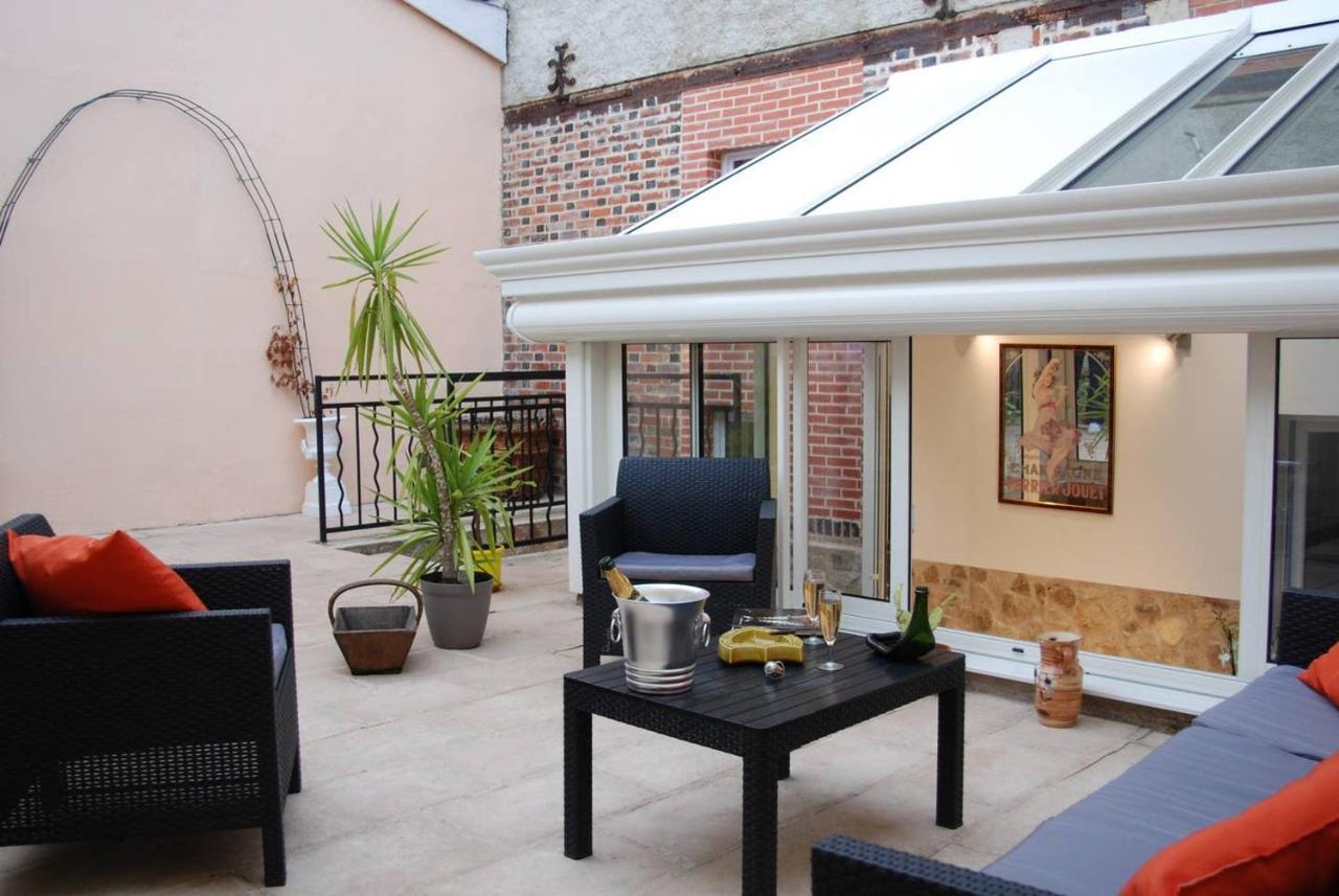 A La Belle Epoque Apartment Еперне Екстериор снимка